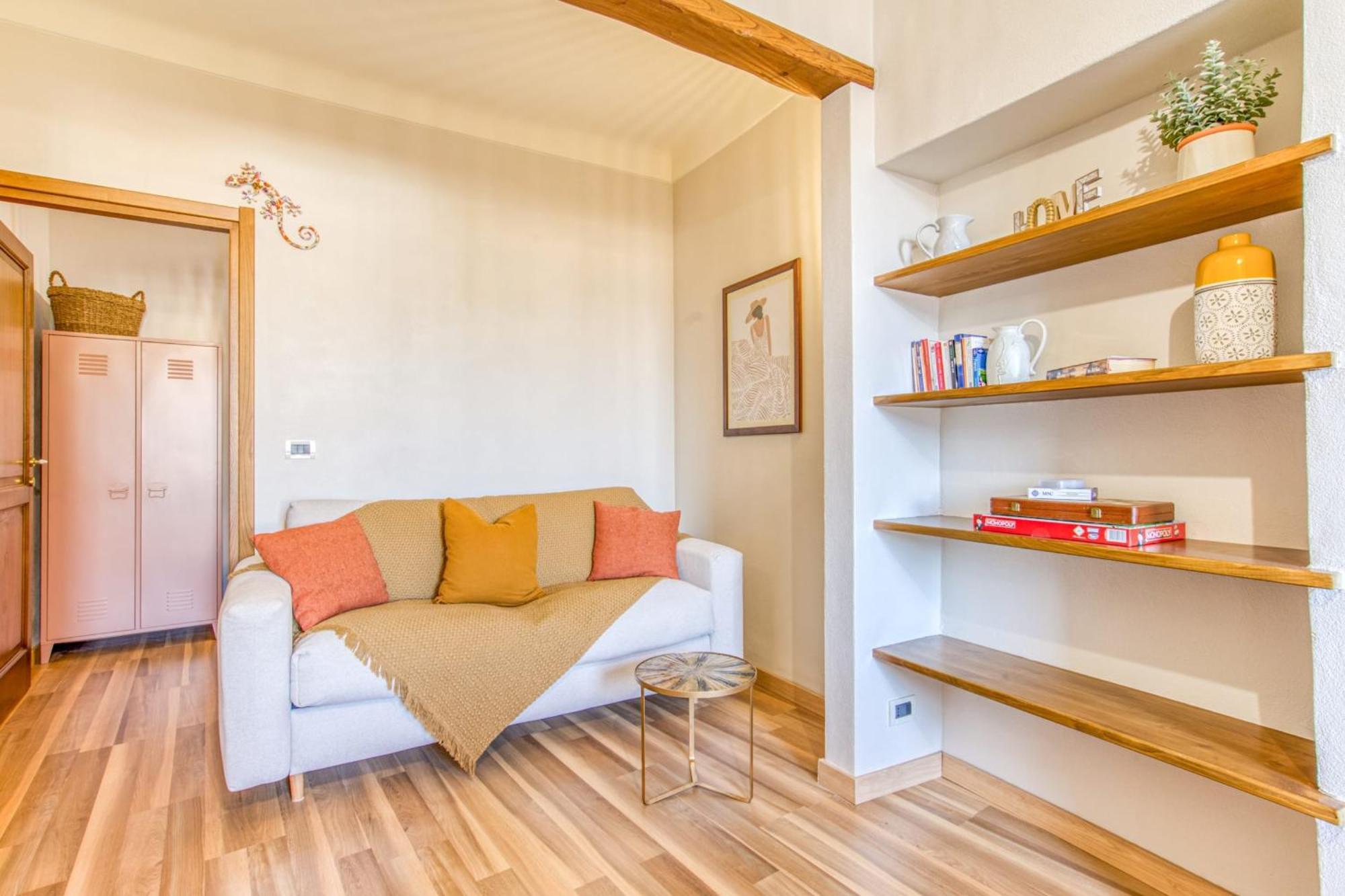 Apartment In The Heart Of Le Suquet Beautiful With Quiet Balcony Cannes